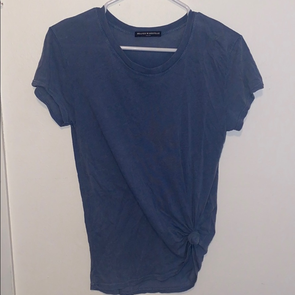 Brandy Melville Tshirt